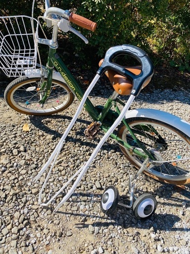 『お譲り先決まりました』子供用自転車（18インチ）補助輪・安心アシストバー付き