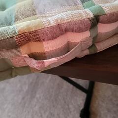 🟪クッション2個  持ち手付    四角の画像