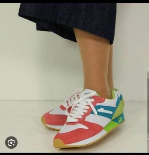 ellesse　EFH スニーカー　24cm レディース