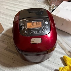 東芝　炊飯器