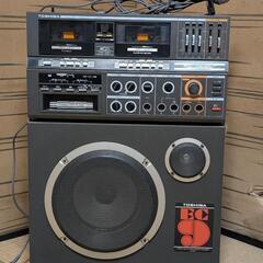 ８トラカラオケ東芝　マイク付　拡声器にも