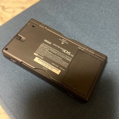 ニンテンドー　DS ライトの画像