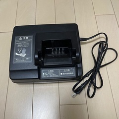 電動自転車　バッテリー用充電器