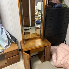 鏡台、ドレッサー