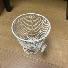 小物入れ、鉢入れなどにの画像