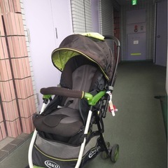 ベビーカー