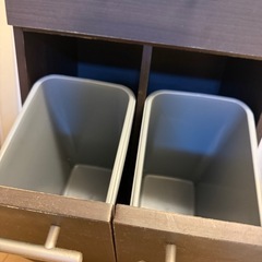 無料【1/7まで】ニトリ ペールカウンター ダストカウンター 2分別 完成品 ダークブラウン　ゴミ箱の画像