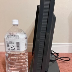 TOSHIBA 電気ストーブの画像