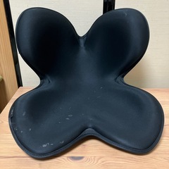 MTGチェア　骨盤矯正　骨盤チェア　座椅子