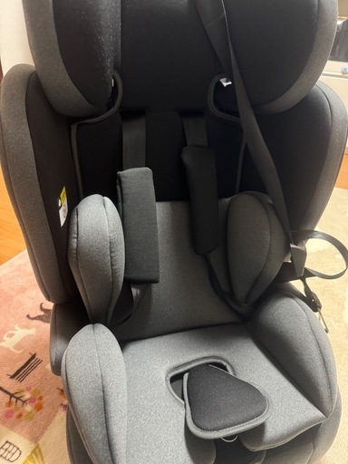 【早い勝】チャイルドシート　ISOFIX