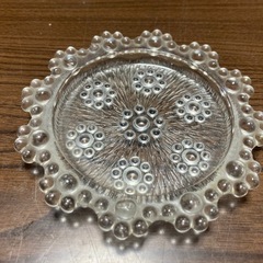 ガラスのコースター4枚組の画像