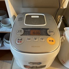 炊飯器