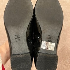 フラットシューズの画像