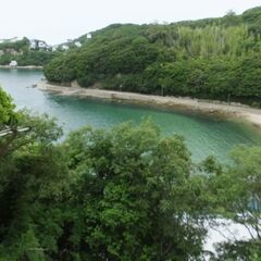 好評‼【残り一枠】1年単位・鴻島貸別荘（日生諸島）《体験宿泊受付中！》夕日が見える！海を見下ろすデッキ付！眼下が海水浴場・釣り・星空、野鳥観察・カヌー、ヨット、ミカン狩り、探検、島巡り、廃墟巡りなど！冬でも暖かい【年間90日利用プラン=15,000円】海水浴場徒歩2分 - 短期賃貸
