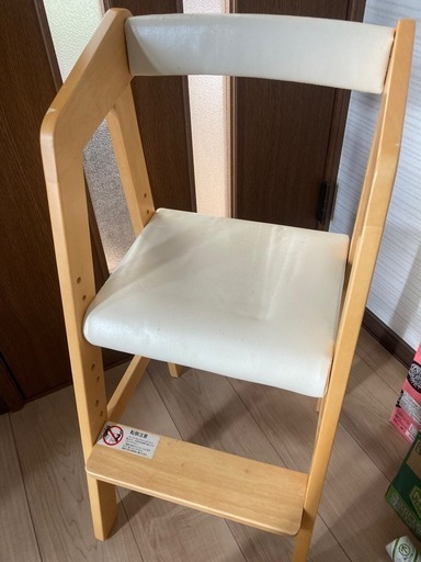 1歳あたりからのベビーチェア 赤ちゃんイス