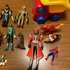 ウルトラマン系　フィギュア等の画像