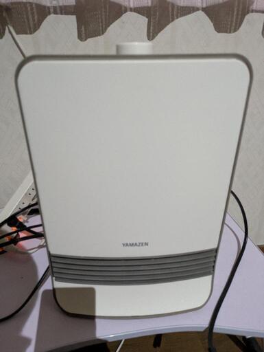 セラミックファンヒーター