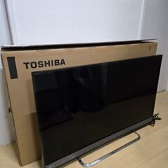 液晶テレビ　TOSHIBA　REGZA