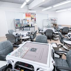 【麻雀打てなくてOK】女性店主が経営する雀荘のスタッフ募集です！の画像