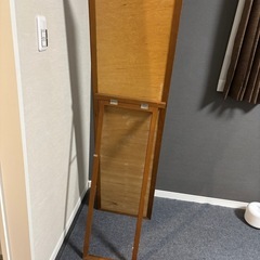 【お譲り先決定】スタンドミラー　姿見の画像