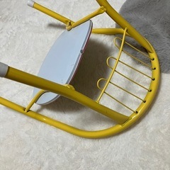 子ども用椅子の画像
