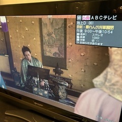 テレビ、テレビボード　セットの画像