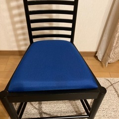 マッキントッシュ椅子の画像