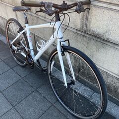 クロスバイク TREK 7.5FX 17.5インチ（444mm）ホワイト