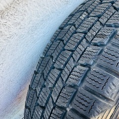 165/65R14スタッドレスタイヤの画像
