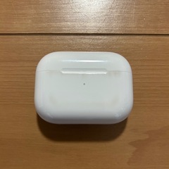 AirPods Pro2 充電ケースのみ（充電：Lightning）