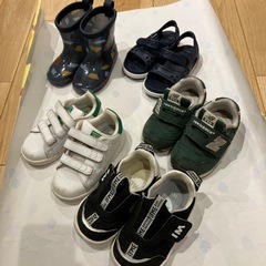 adidas、クロックスなど13〜14.5㎝