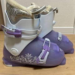 　美品　ジュニア　スキー靴　22.0cmの画像