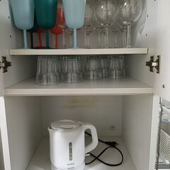 奥45×横49×高179cm  スライド棚付き 食器棚の画像