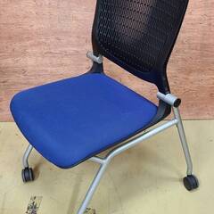 【3脚セット】中古オフィスチェアキャスター付き　オカムラグラータ...