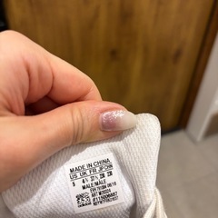 adidaスタンスミスの画像