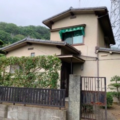 【3.3万円 ※初月家賃無料！学校近くの一戸建て15年で差し上げ...