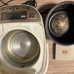 炊飯器の画像