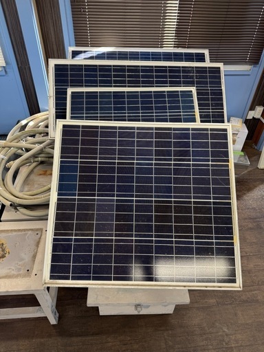 空発電式矢印信号機