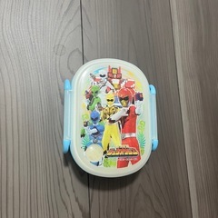 お弁当箱