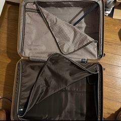 大型スーツケース軽量モデル 強化ポリカーボネイト製の画像