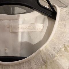 【中古】白色ブラウス　120cm　女の子　フリルの画像