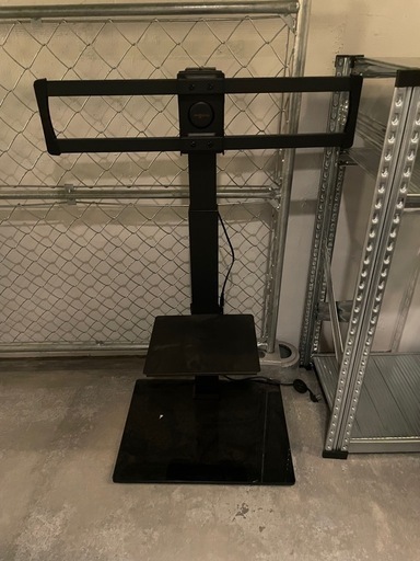 美品　テレビスタンド