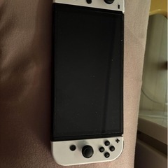 任天堂スイッチ有機EL   スマブラ付き
