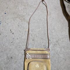 茶色の皮のショルダーバッグ中古