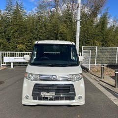人気車種のダイハツ　タントカスタムXの画像
