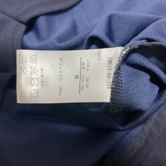 ネイビー　長袖トップスの画像
