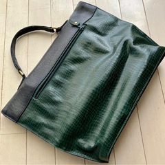 鞄　古着屋　購入　大きめ　革製品の画像