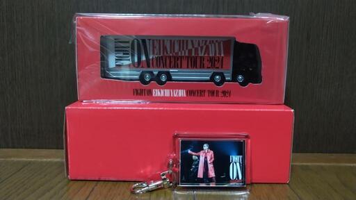 矢沢永吉 コンサートツアー2024FIGHT ON トランポ型ミニカー \u0026キーホルダー