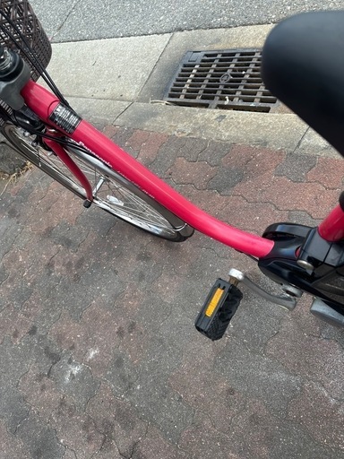 パナソニック電動アシスト自転車ピンク色バッテリー、充電器付き