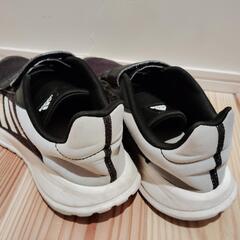 4足セット！22〜23.5cm　adidasスニーカー　紐スニーカー　サンダルの画像